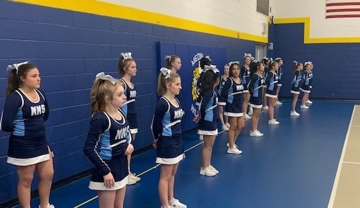 Middle School cheerleaders
